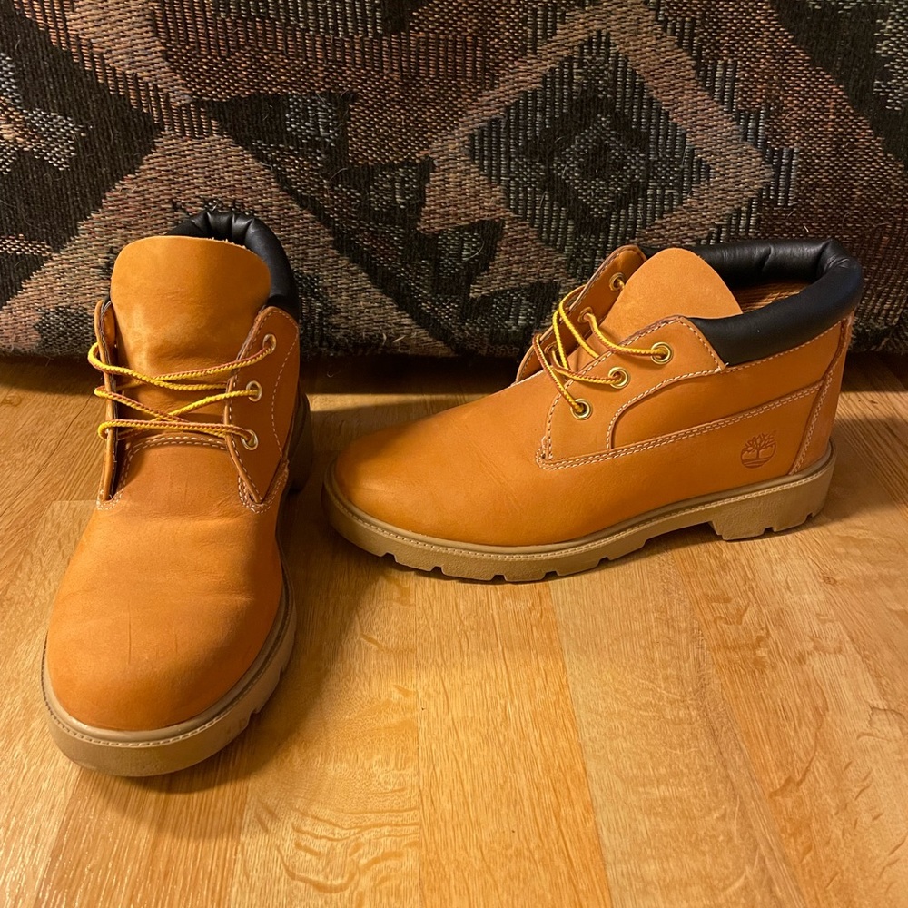 Low Top Timberland Boots